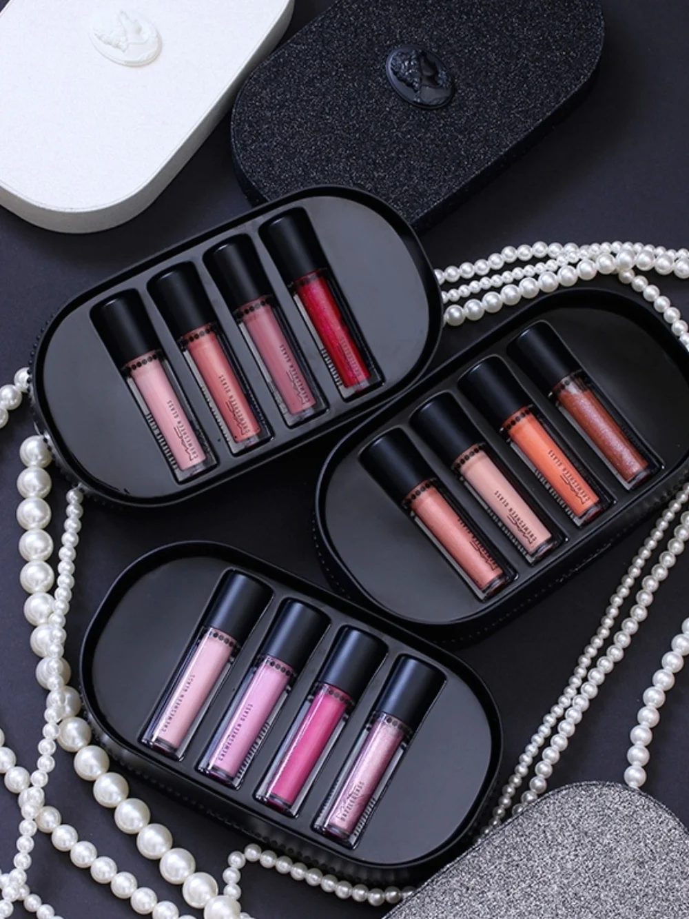 LIMITED EDITION MAC HEIRLOOM Objects Of Affection LIP GLOSS SET- 